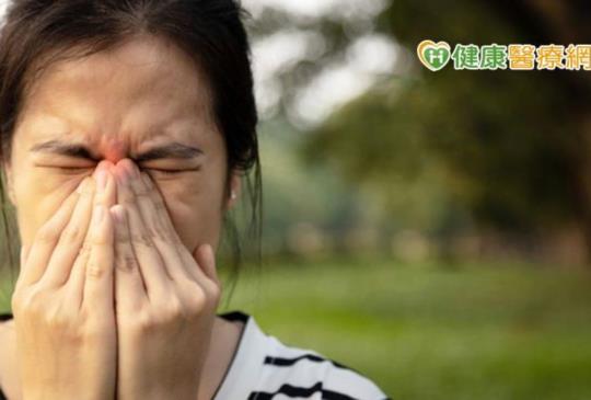 過敏性鼻炎不想靠類固醇　新一代舌下減敏療法可治本
