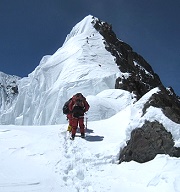 小人物大勇氣！歐都納八千米攀登隊員6/18挑戰世界第12高峰-布羅德峰