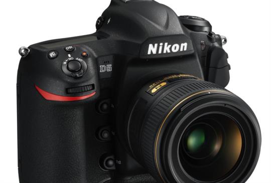 感光度可達 3,280,000，Nikon 發表最新旗艦觸控機種 D5