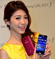 Samsung GALAXY J 簡約美學 首賣熱潮 即將引爆！