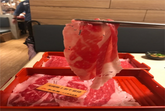 大啖新鮮牛肉好滿足-和牛涮日式鍋物放題