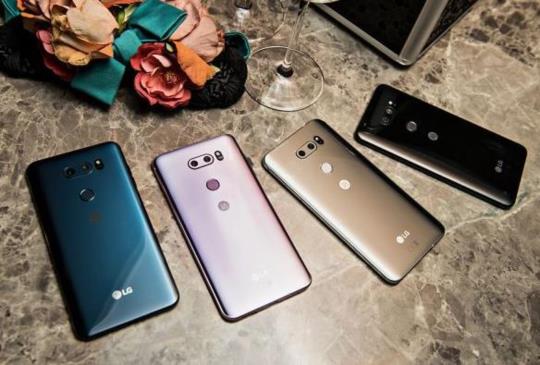 LG 歲末旗艦 LG V30+ 台灣亮相，預計 12 月中下旬開賣