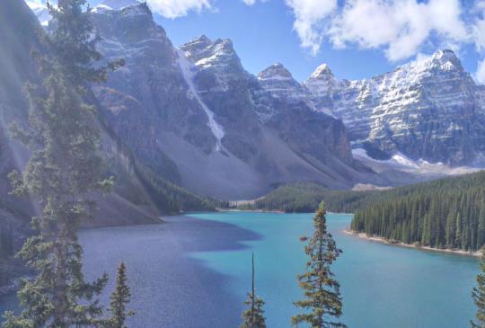 【加拿大】班夫國家公園的自然寶藏：露易絲湖與夢蓮湖