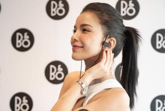 B&O 推出 Earset 藍牙耳機，配備頂尖無線音訊科技