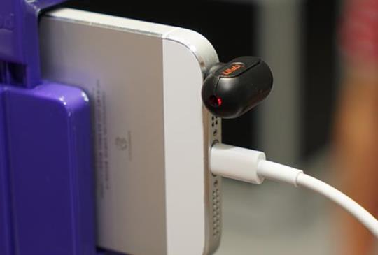 為 iPhone 加入測距功能，iPin Laser Ruler 雷射光尺酷炫登場