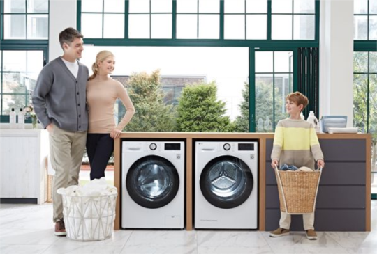 LG 全新13公斤WiFi蒸氣滾筒洗衣機 為小坪數空間把關