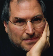 Steve Jobs 60 歲冥誕，Apple 現任執行長 Tim Cook 發文緬懷
