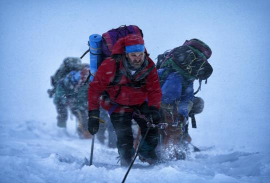 【《聖母峰》地球上最險峻之地｜傑克葛倫霍體驗高山症笑不出來】