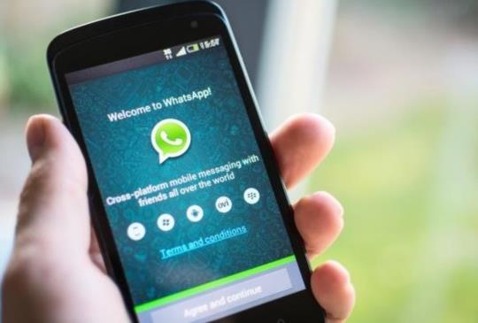 順應市場需求，WhatsApp 宣布不再徵收服務年費