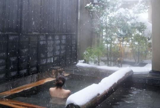 天冷就是要泡湯 石川兩大溫泉旅館怎能錯過