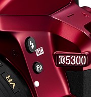 NIKON 發表最新入門單眼D5300