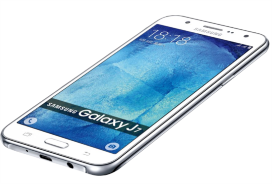 平價智慧新機 Samsung GALAXY J7 發表，強打自拍與夜拍表現