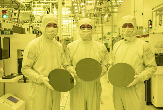 三星、台積電3奈米製程晶片相繼量產 韓媒看好三星：技術仍領先！