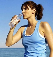減肥小撇步　餐前喝水減重不復胖