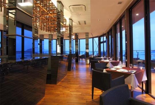 【絕景加美食！可邊享用佳餚邊欣賞絕美景的旅宿大合集】