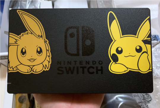 精靈寶可夢限定版，Nintendo Switch 皮卡丘版預購開箱