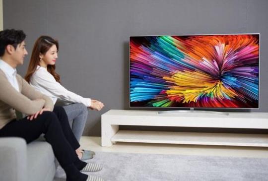 【CES17】LG 發布 OLED、第三代 SUPER UHD TV 高階電視系列