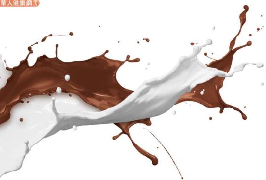 喝牛奶配巧克力，容易尿結石？專家：這些小毛病才是凶手
