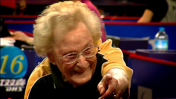 乒乓永遠OK_澳洲百歲人瑞 小桃奶奶