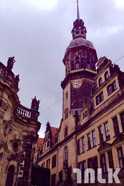 Katholische Hofkirche - Dresden.jpg
