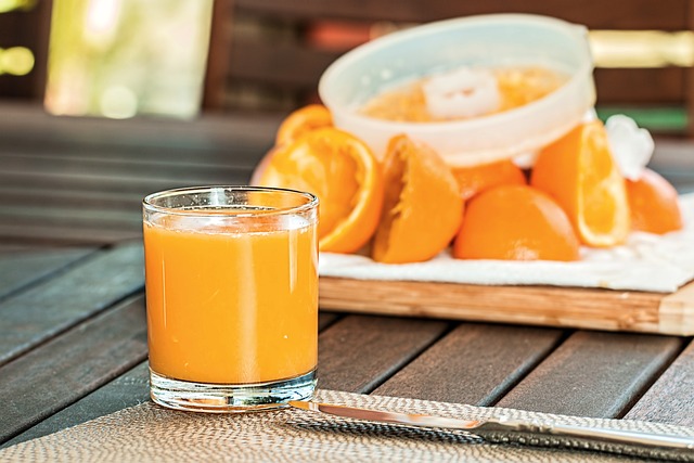 fresh-orange-juice-gd80550880_640.jpg
