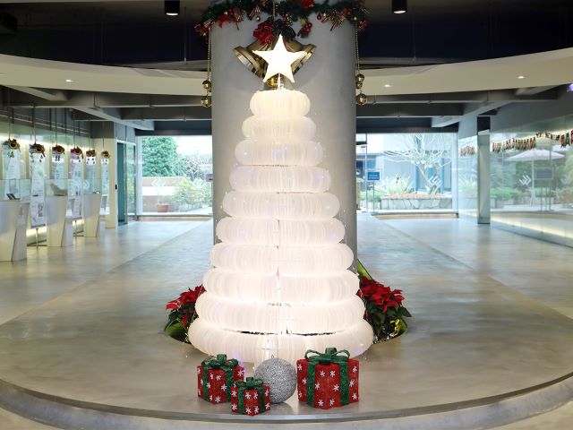 KINPO Recycled Christmas Tree.jpg