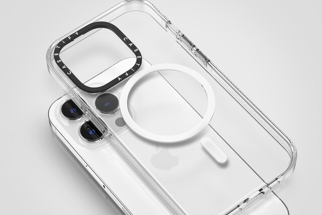 圖2. 透明手機殼採用專利抗 UV 紫外線技術，讓手機殼長保清晰透明 (1)