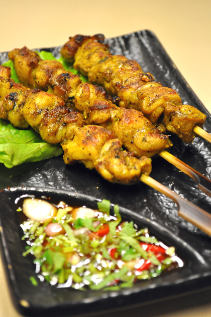 泰炘泰式料理 - 烤雞肉串