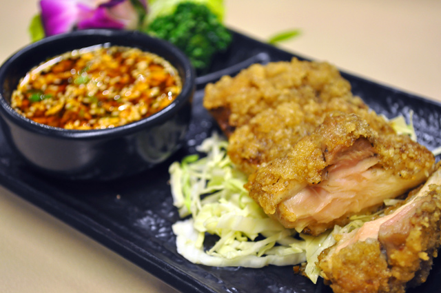 泰炘泰式料理 - 椒麻雞
