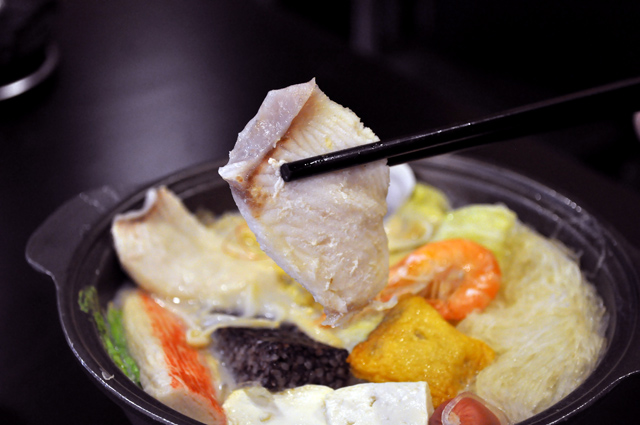 御饌鼎皇一鍋一燒(社頭店) - 海鮮牛奶鍋