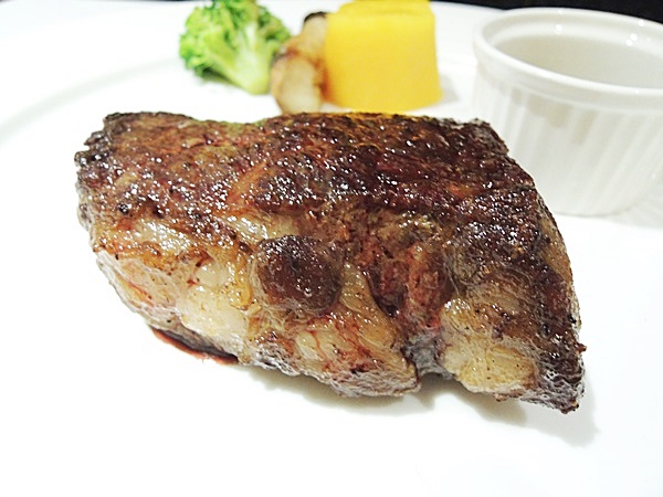 厝頂牛排