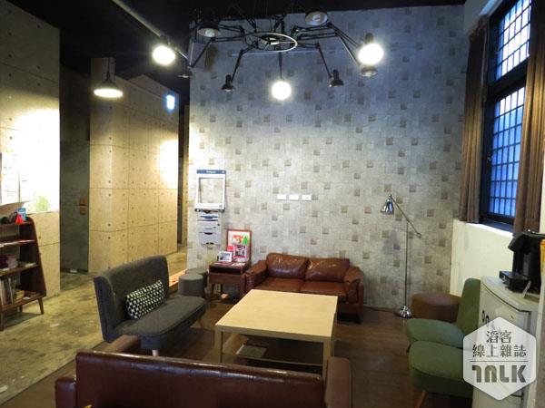 昌吉一號記憶旅店.JPG