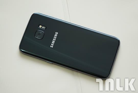 Samsung Galaxy S7 edge 外觀 5.JPG