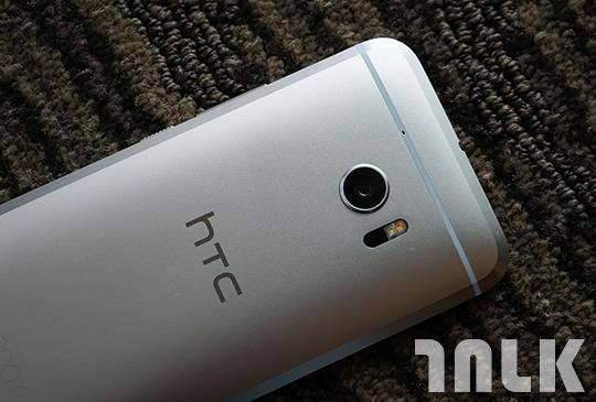 HTC 10 6.JPG