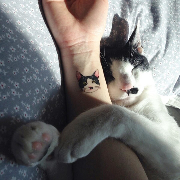cat tattoo--001(Bored Panda).jpg