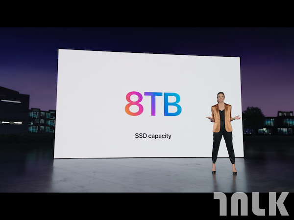 appleEvent030900094.PNG