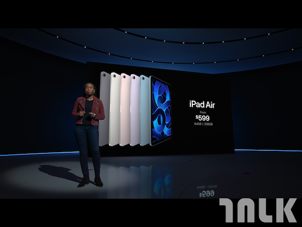 appleEvent030900029.PNG