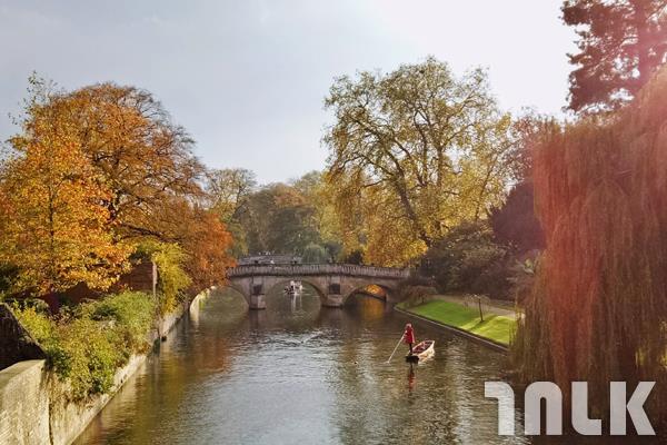 CAMBRIDGE-.jpg