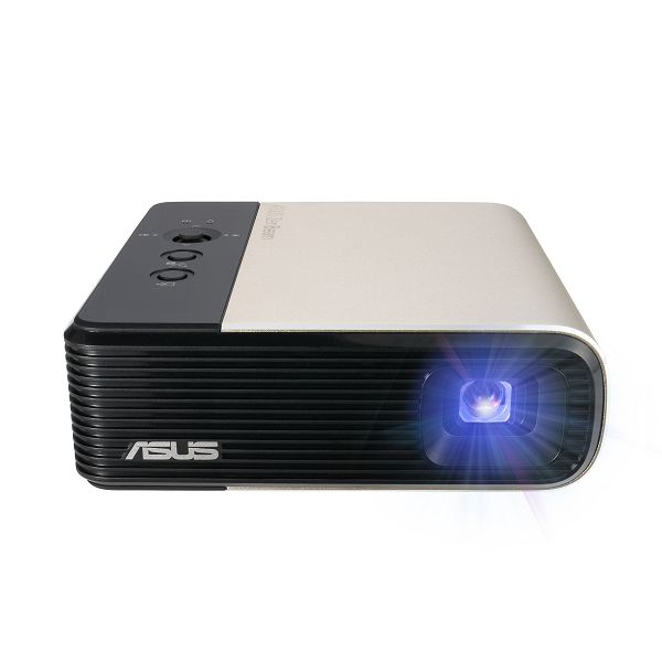 ASUS ZenBeam E2搭載300 LED流明亮度光源。.jpg